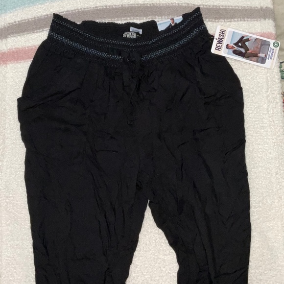 Rewash Black Ruched Jogger Size L - Picture 4 of 8